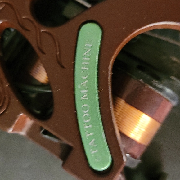 #41) Tattoo Guns - Picture 3 of 10